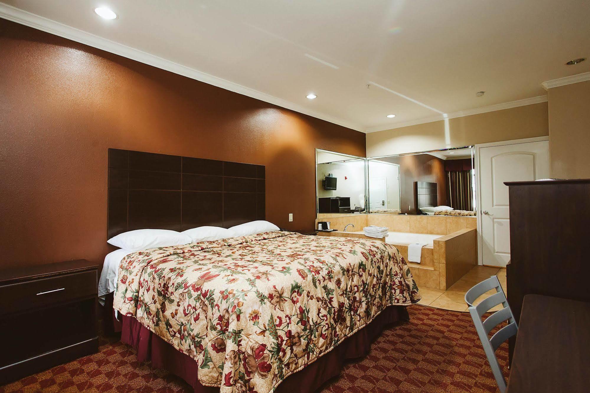 Palace Inn - Baytown I-10 ภายนอก รูปภาพ
